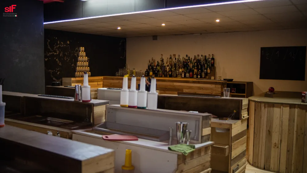 bar